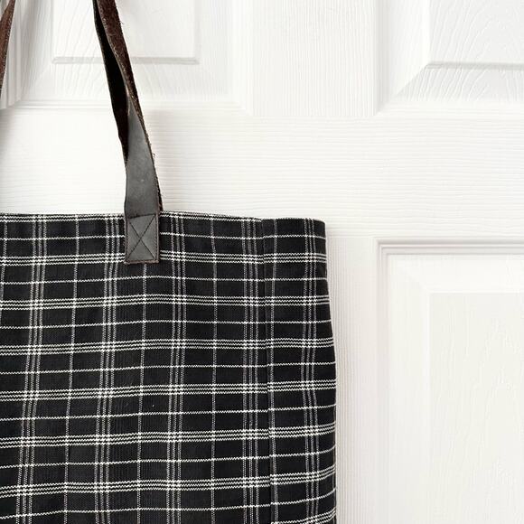 FEED Black White Grid Plaid Brown Leather Strap Tote Bag Nest Artisans - Picture 6 of 11